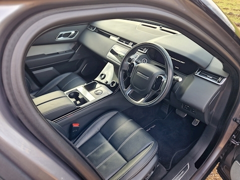 2.0 P250 R-Dynamic SE SUV 5dr Petrol Auto 4WD Euro 6 (s/s) (250 ps)