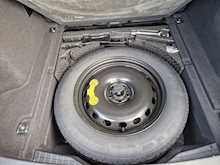 Land Rover Range Rover Velar P250 R-Dynamic SE 