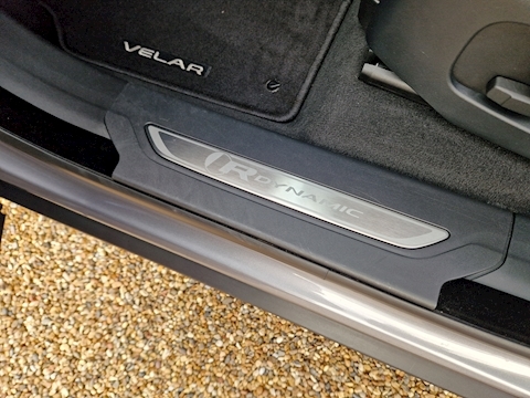 2.0 P250 R-Dynamic SE SUV 5dr Petrol Auto 4WD Euro 6 (s/s) (250 ps)