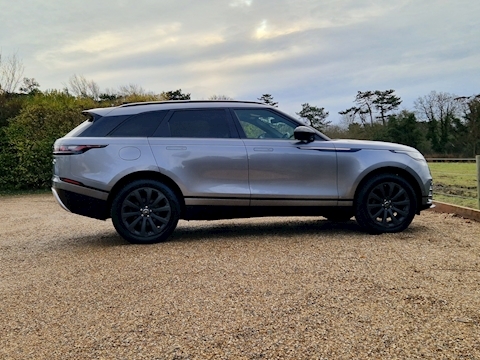 2.0 P250 R-Dynamic SE SUV 5dr Petrol Auto 4WD Euro 6 (s/s) (250 ps)