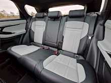 Land Rover Range Rover Evoque D200 MHEV R-Dynamic SE 