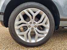 Land Rover Range Rover Evoque D200 MHEV R-Dynamic SE 