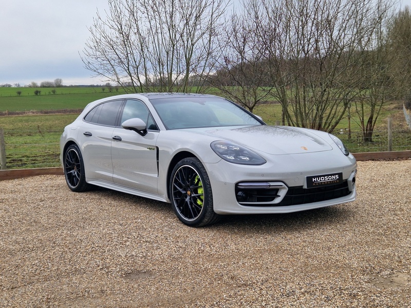 Porsche 2.9 V6 E-Hybrid 17.9kWh 4 Platinum Edition Sport Turismo 5dr Petrol Plug-in Hybrid PDK 4WD Euro 6 (s/s) (462 ps)
