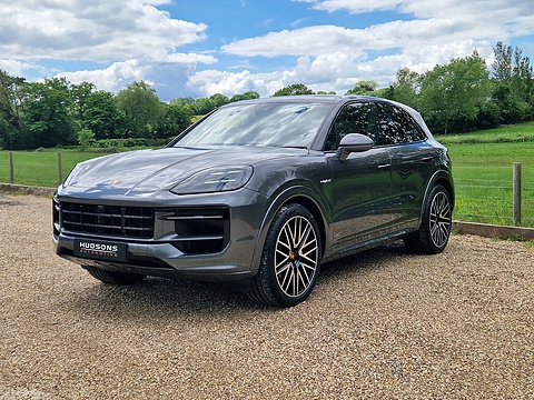 3.0 V6 E-Hybrid 25.9kWh TiptronicS 4WD Euro 6 (s/s) 5dr