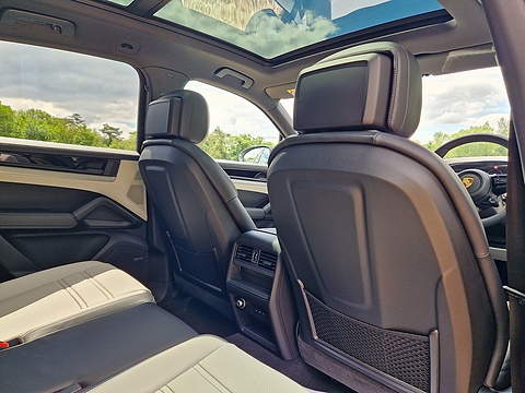 3.0 V6 E-Hybrid 25.9kWh TiptronicS 4WD Euro 6 (s/s) 5dr