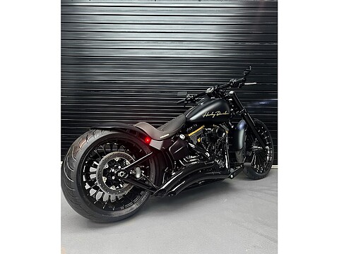 Softail FXSB Breakout 1690 17