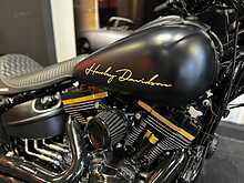 Harley-Davidson Softail FXSB Breakout 1690 17 