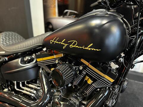 Softail FXSB Breakout 1690 17