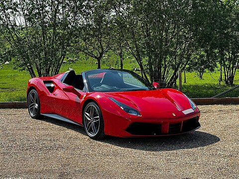 3.9T V8 Spider 2dr Petrol F1 DCT Euro 6 (s/s) (670 ps)