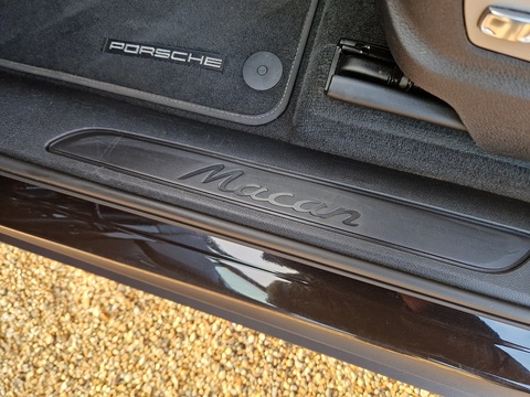 2.0T SUV 5dr Petrol PDK 4WD Euro 6 (s/s) (245 ps)