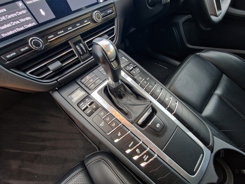 2.0T SUV 5dr Petrol PDK 4WD Euro 6 (s/s) (245 ps)