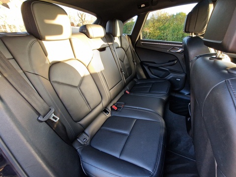 2.0T SUV 5dr Petrol PDK 4WD Euro 6 (s/s) (245 ps)