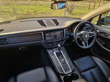 Porsche Macan T 