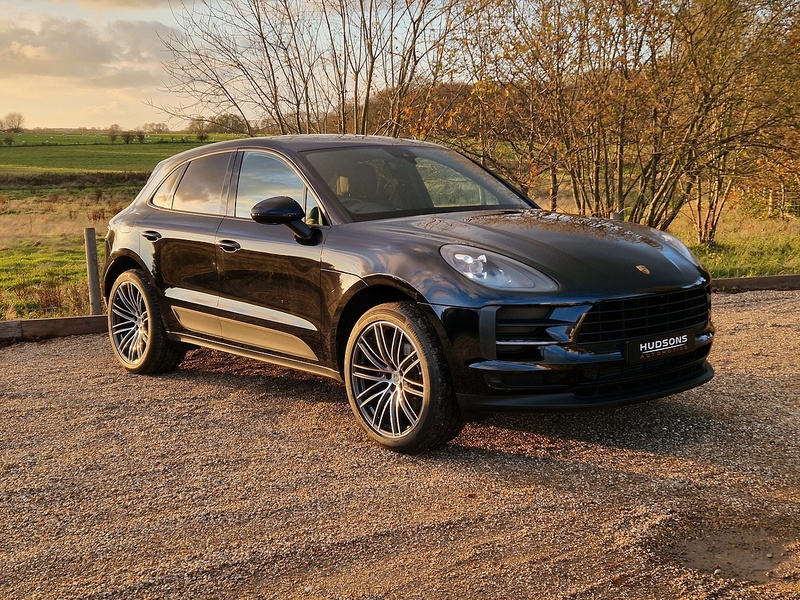 Porsche 2.0T SUV 5dr Petrol PDK 4WD Euro 6 (s/s) (245 ps)