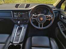 Porsche Macan T 