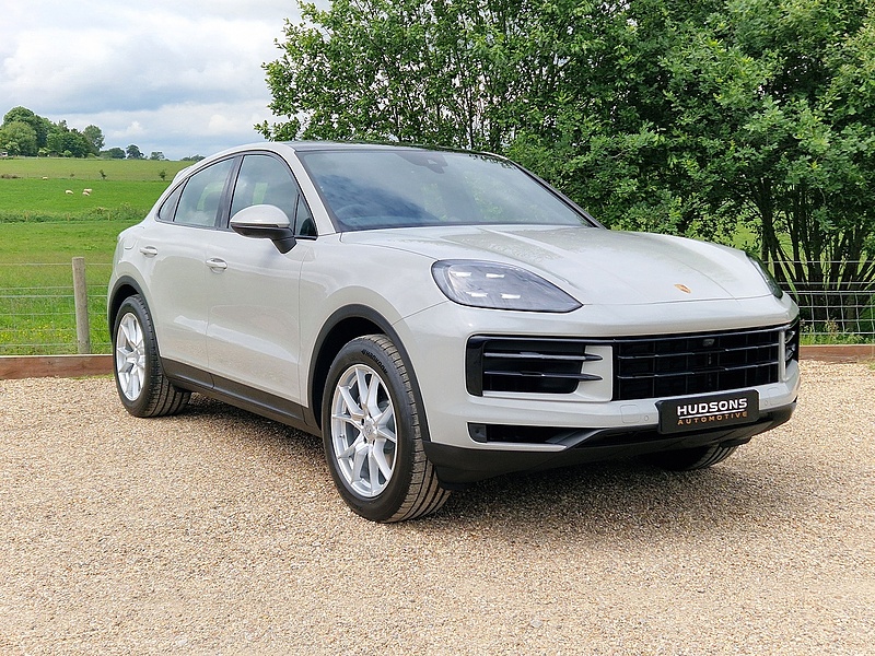 Porsche 3.0T V6 Coupe 5dr Petrol TiptronicS 4WD Euro 6 (s/s) (353 ps)