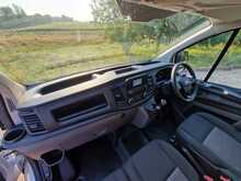 Ford Transit Custom 300 EcoBlue Leader 