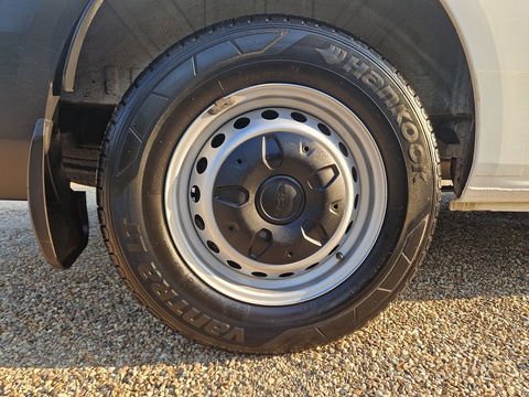 2.0 300 EcoBlue Leader Panel Van 5dr Diesel Manual L1 H1 Euro 6 (s/s) (105 ps)