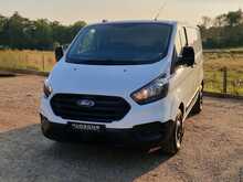 Ford Transit Custom 300 EcoBlue Leader 