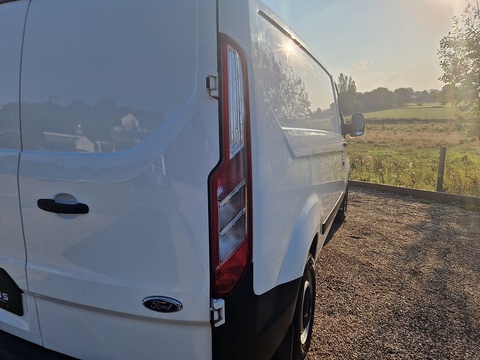 2.0 300 EcoBlue Leader Panel Van 5dr Diesel Manual L1 H1 Euro 6 (s/s) (105 ps)