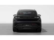 Porsche Macan 4S Electric 