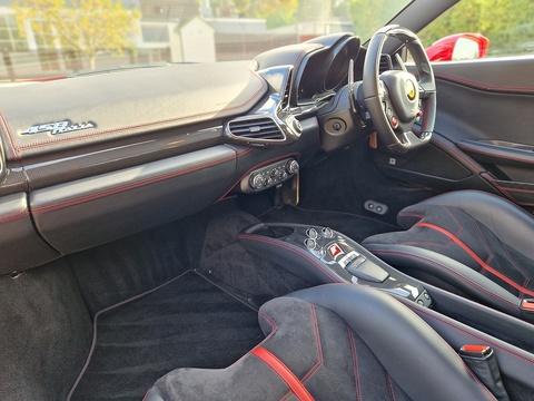 4.5 Italia Coupe 2dr Petrol F1 DCT Euro 5 (570 bhp)