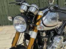 Norton 961 Commando SP 