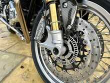 Norton 961 Commando CR 