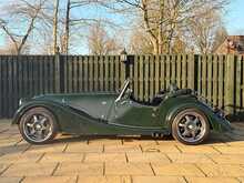 Morgan Plus 8  
