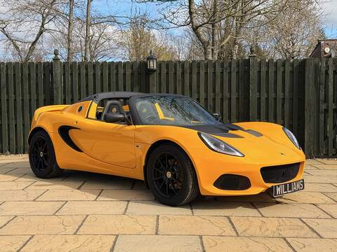 220 Sport Convertible 1800 Manual Petrol