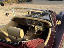 Morgan Plus 4  