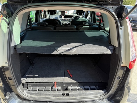 1.5 dCi Dynamique TomTom MPV 5dr Diesel Manual Euro 5 (s/s) (110 ps)