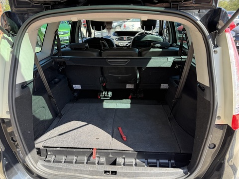 1.5 dCi Dynamique TomTom MPV 5dr Diesel Manual Euro 5 (s/s) (110 ps)