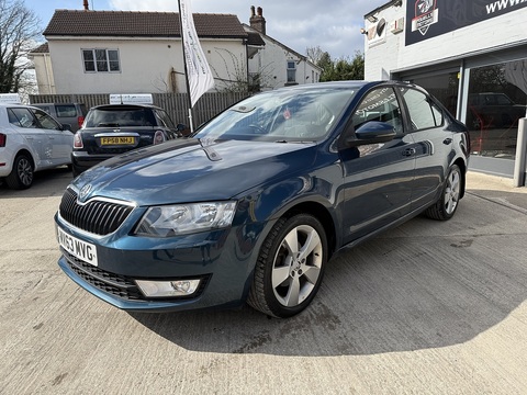 2.0 TDI Elegance Hatchback 5dr Diesel Manual Euro 5 (s/s) (150 ps)