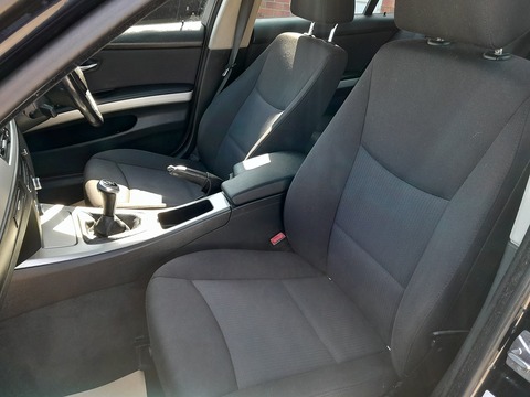 2.0 320d SE Touring 5dr Diesel Manual Euro 5 (177 ps)