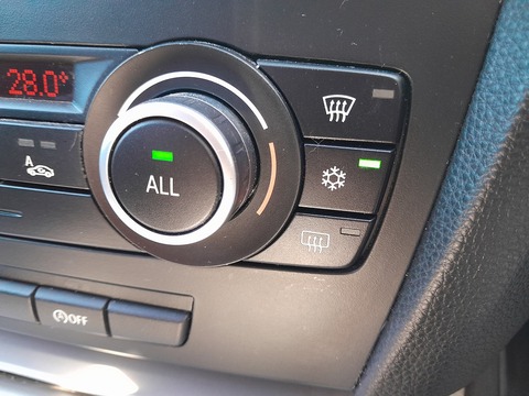 2.0 320d SE Touring 5dr Diesel Manual Euro 5 (177 ps)