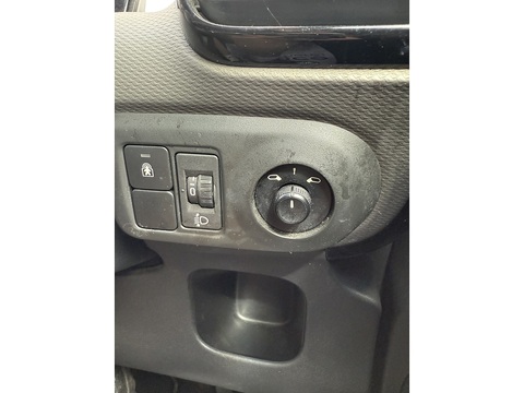 C4 Cactus W Puretech Bluehdi 100 Hatchback