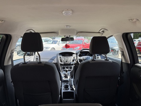 1.6 TDCi Zetec Hatchback 5dr Diesel Manual Euro 5 (s/s) (115 ps)