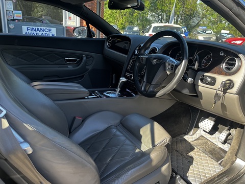 6.0 W12 GT Speed Coupe 2dr Petrol Automatic (396 g/km, 600 bhp)