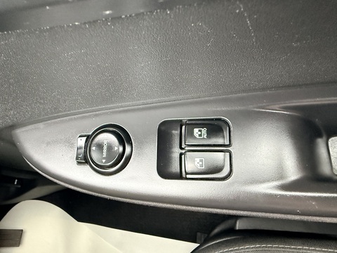 1.2 Active Hatchback 3dr Petrol Manual Euro 5 (85 bhp)