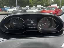 Peugeot 2008 BlueHDi Allure 