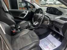 Peugeot 2008 BlueHDi Allure 