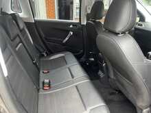 Peugeot 2008 BlueHDi Allure 