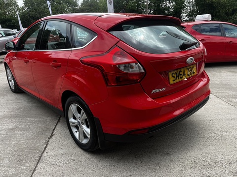 1.6 Zetec Hatchback 5dr Petrol Manual Euro 5 (105 ps)