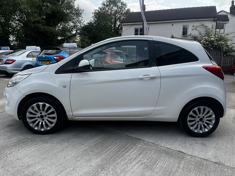 1.2 Zetec Hatchback 3dr Petrol Manual Euro 4 (69 ps)