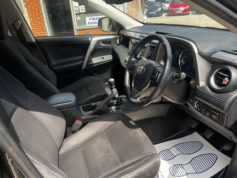 2.0 D-4D Icon SUV 5dr Diesel Manual 4WD Euro 5 (s/s) (124 ps)