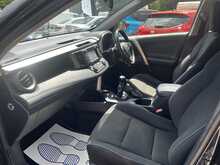 Toyota RAV4 D-4D Icon 