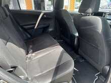 Toyota RAV4 D-4D Icon 