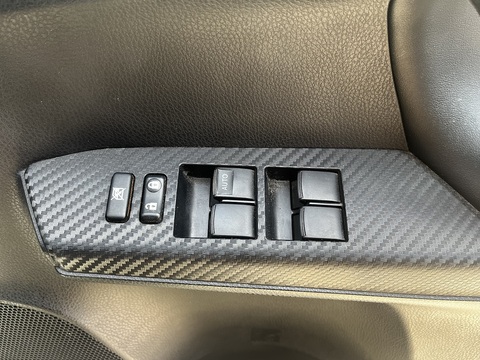 2.0 D-4D Icon SUV 5dr Diesel Manual 4WD Euro 5 (s/s) (124 ps)