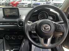 Mazda Mazda2 SKYACTIV-G SE-L 
